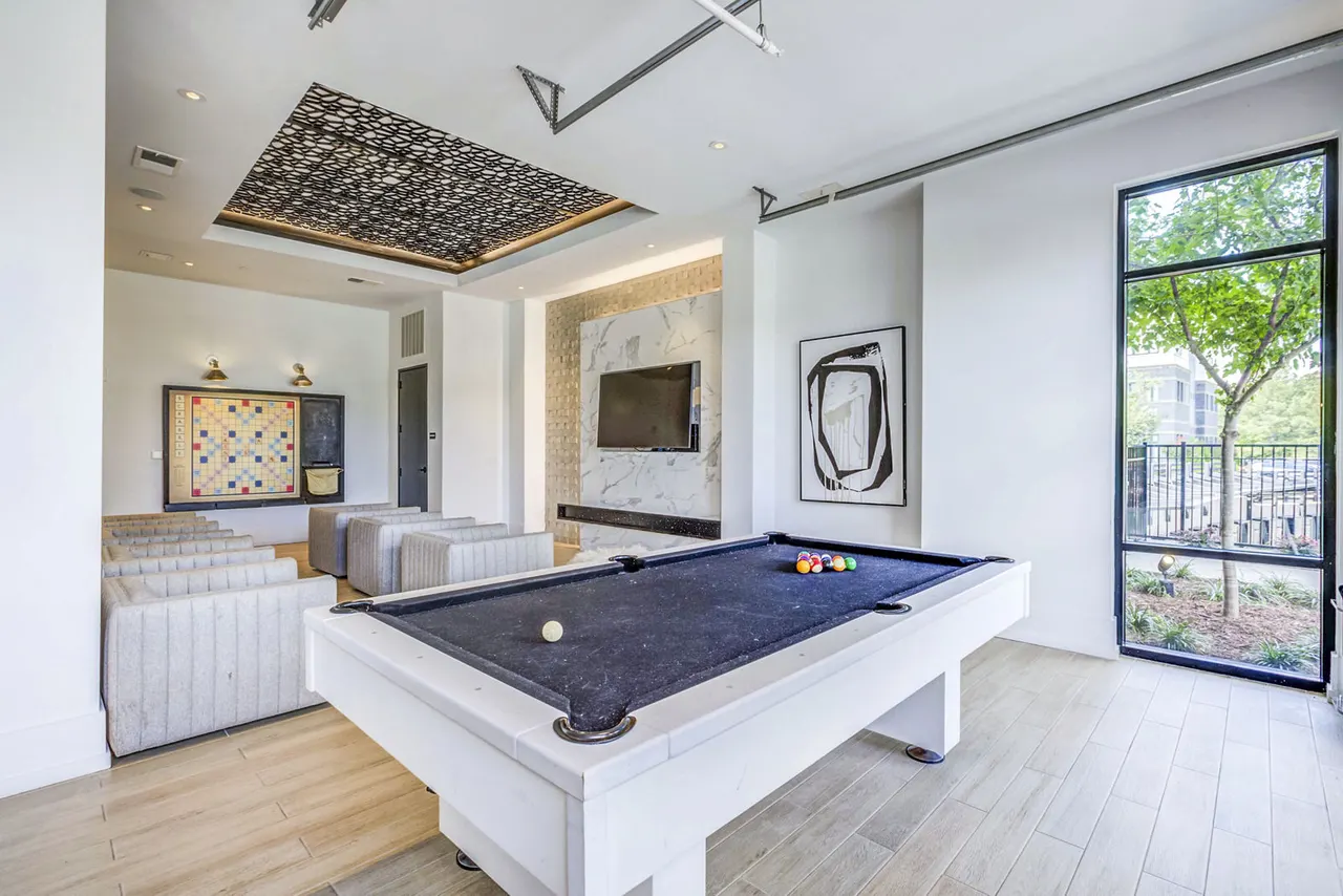 Candour House Apartments