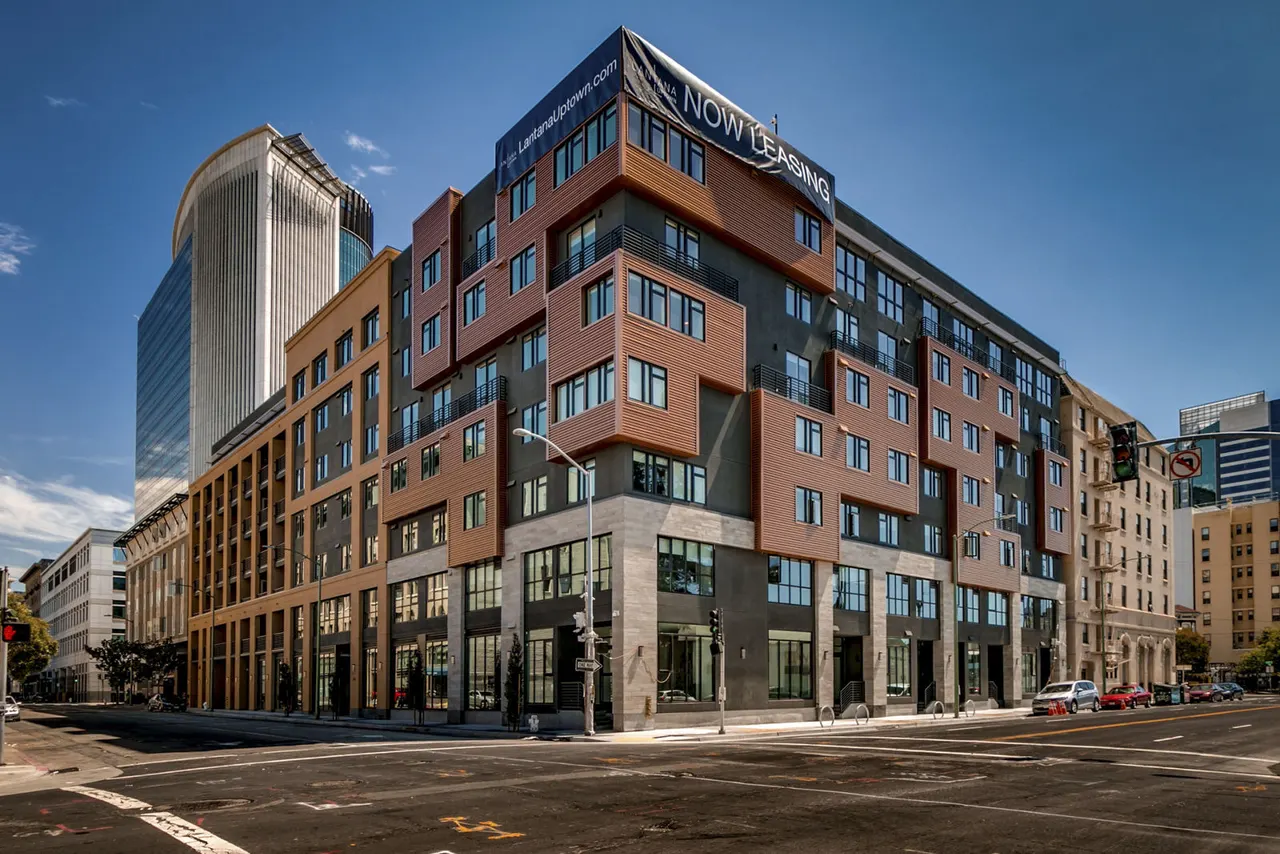 Lantana Uptown