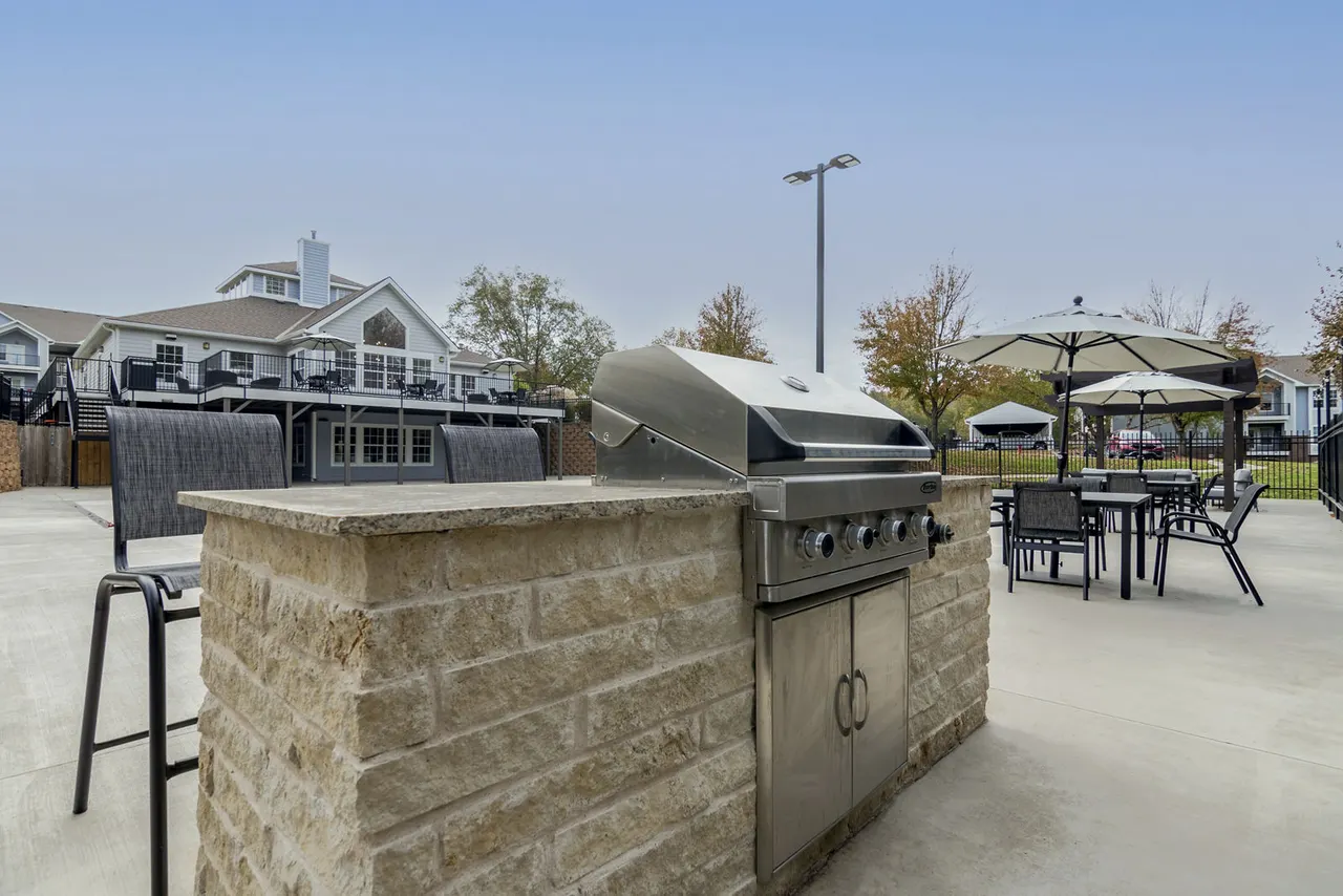 Wild Oak Apartments