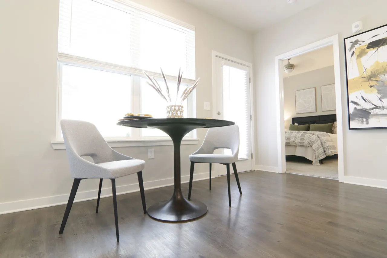 The Ravelle at Ridgeview Apartments