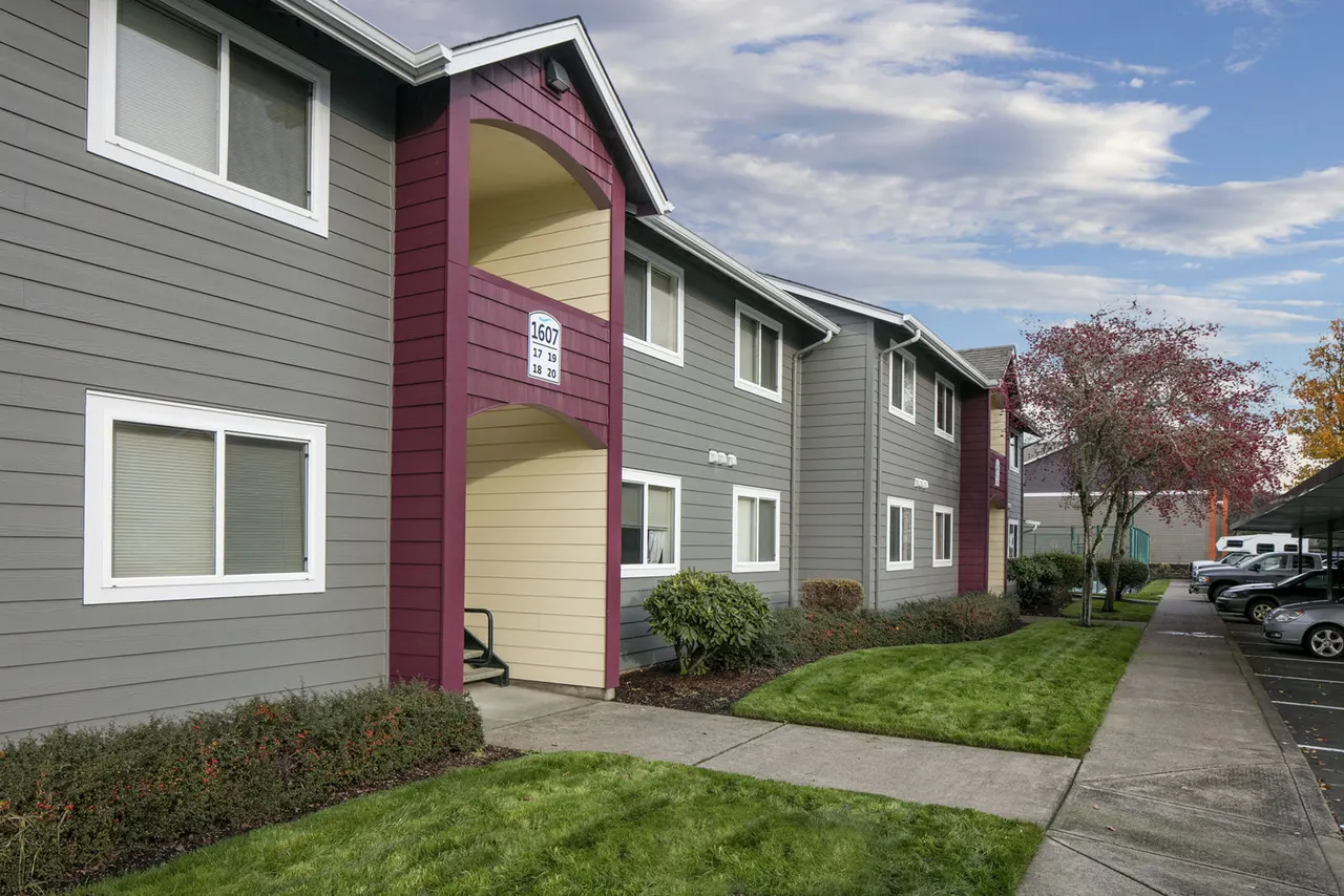 Creekside and Spring Creek Apartments