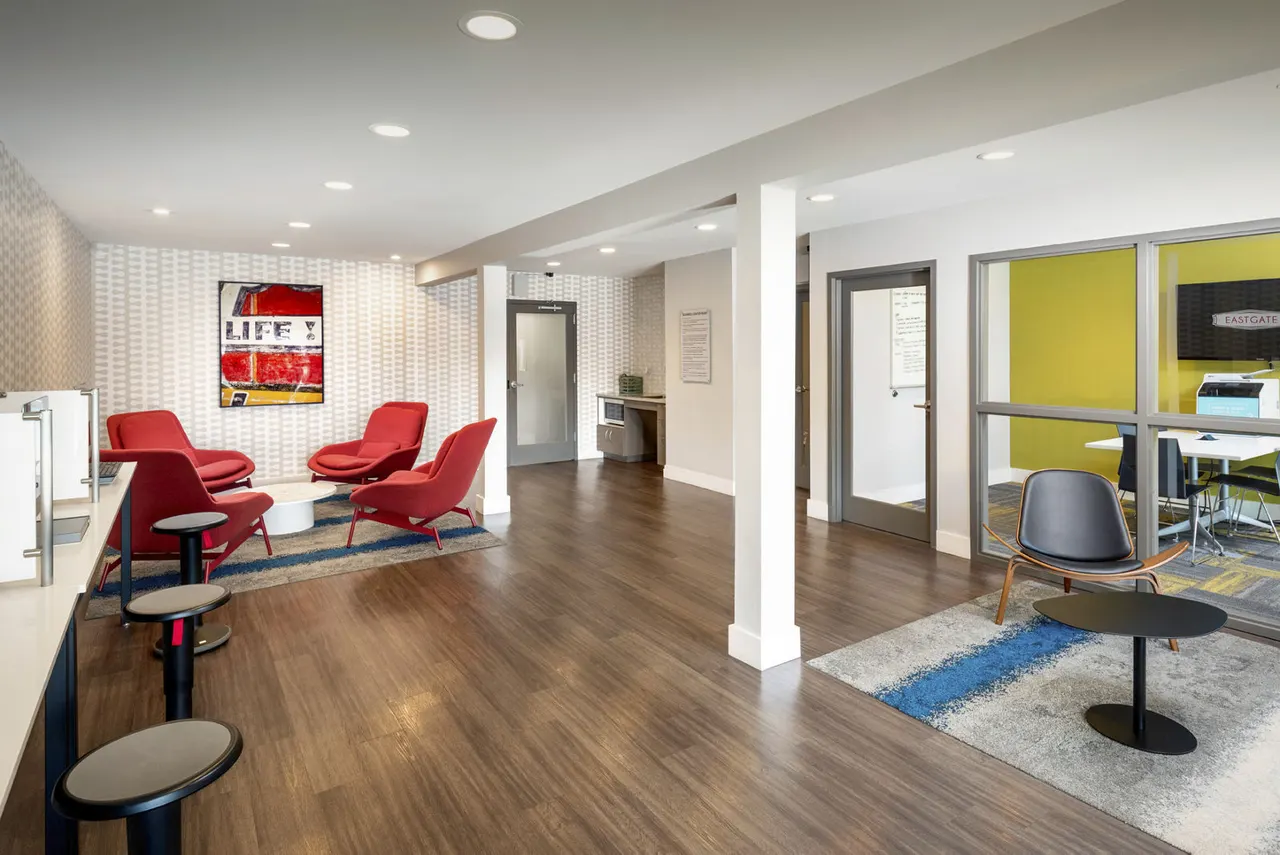 The Oaks Apartments