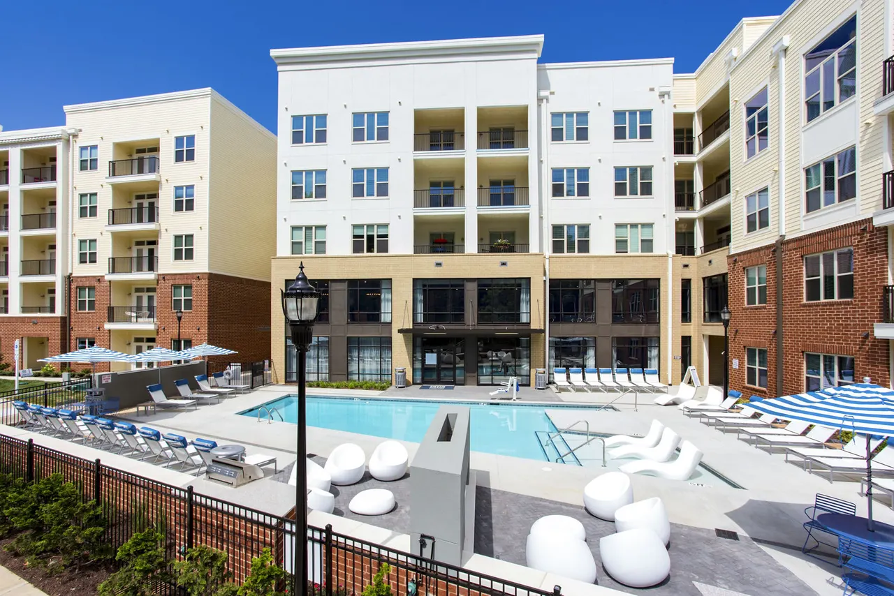 5115 Park Place Apartments