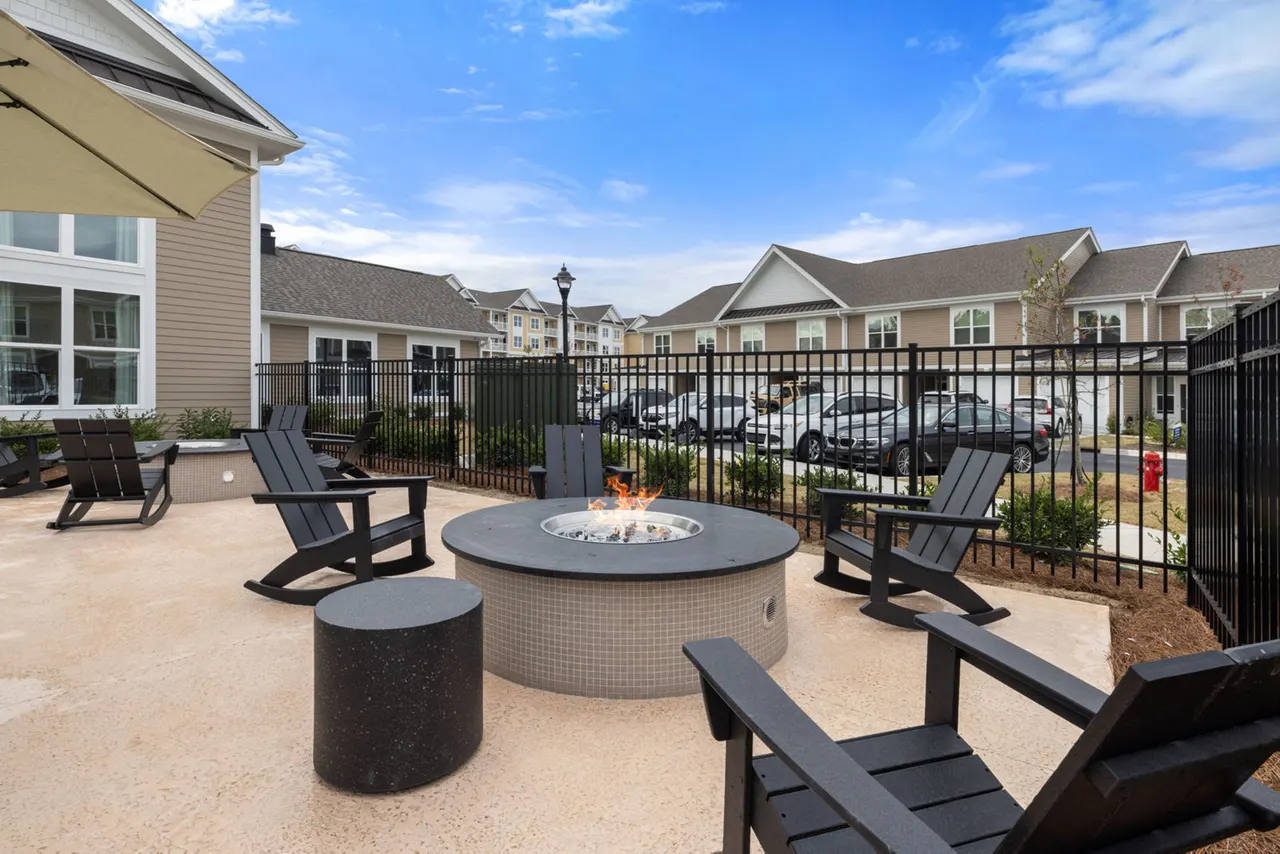 The Village at Compass Pointe Apartments &amp; Townhomes