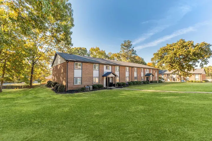 Ridgewood Apartments