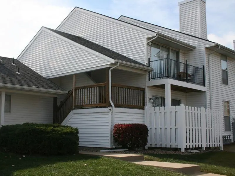Pinegate Apartments