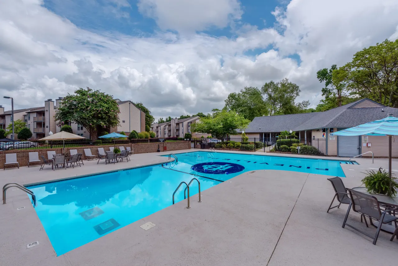 Pineville Place Apartments