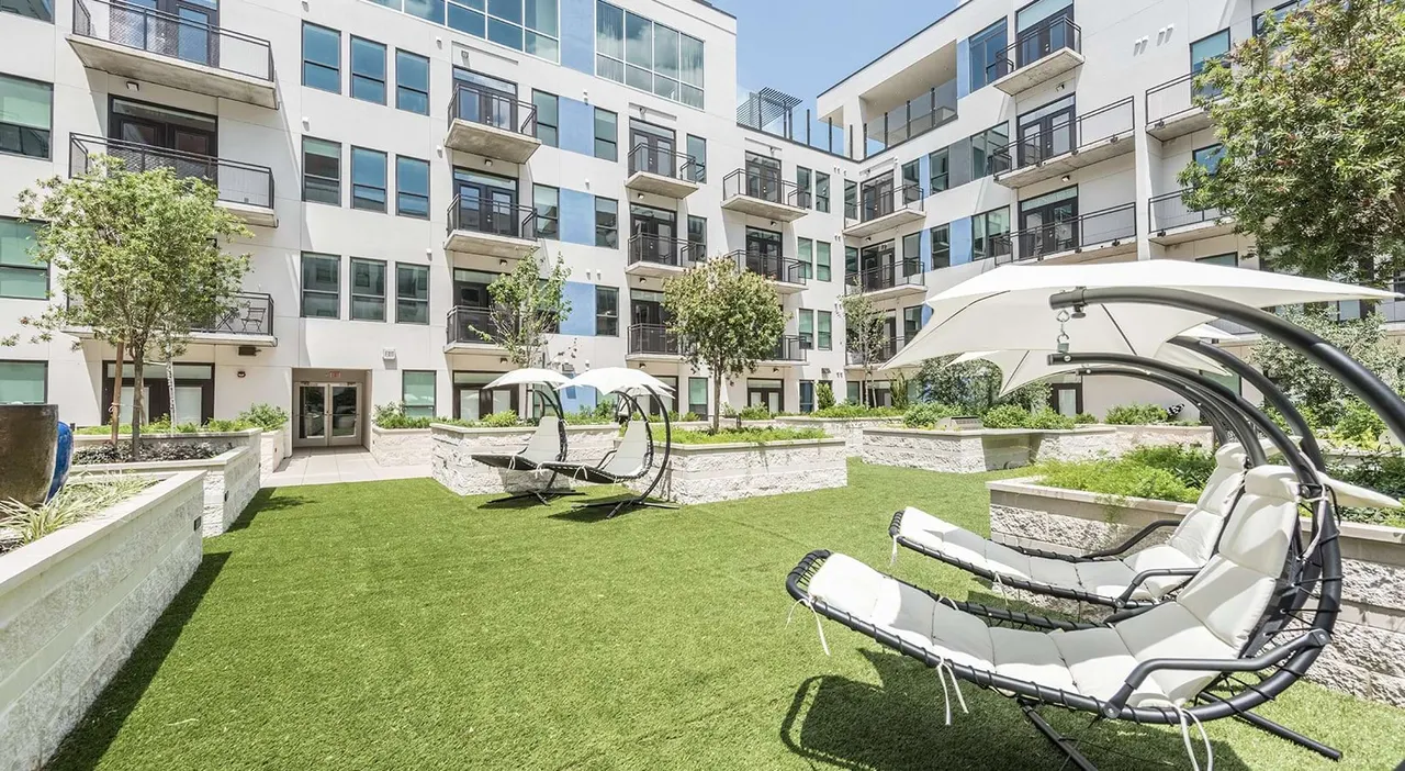 Camden Downtown Apartments