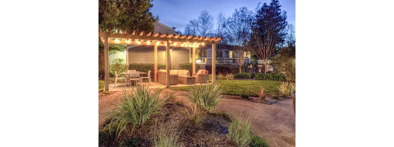 Vineyard Gardens Apartments