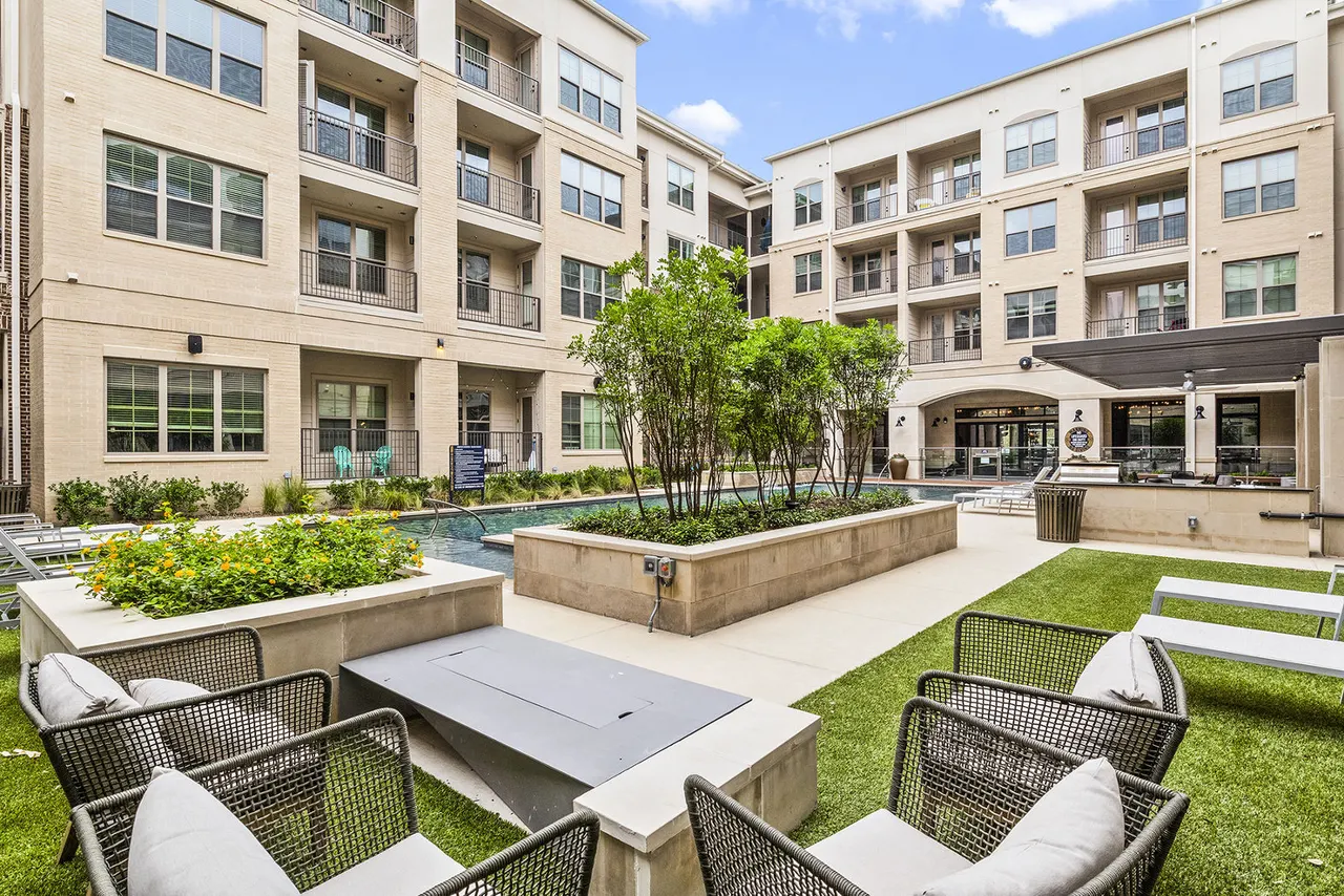 Addison Grove