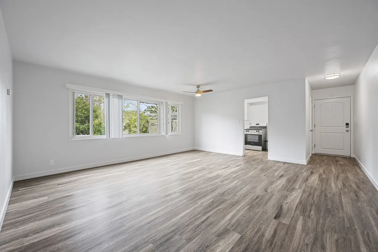 Hillsdale Garden Apartments