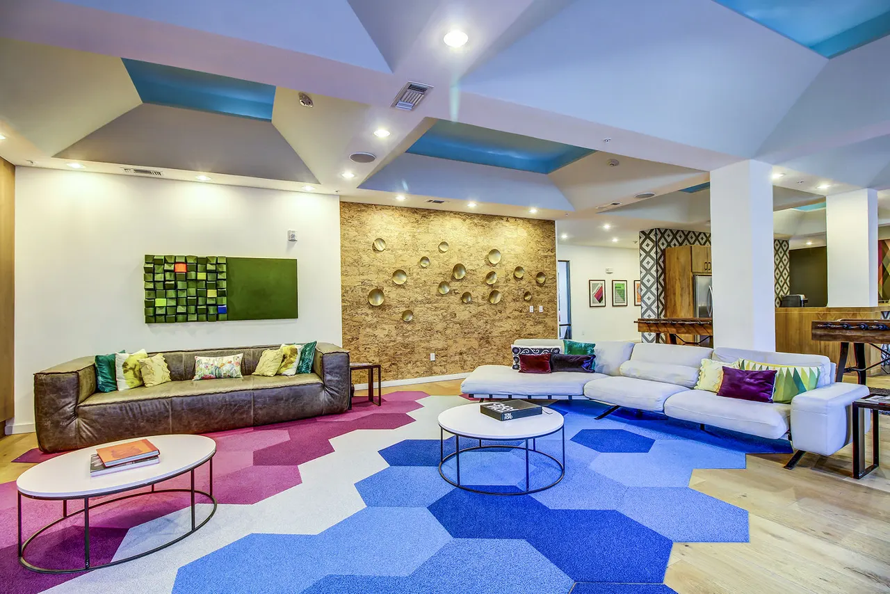Elan East Apartments
