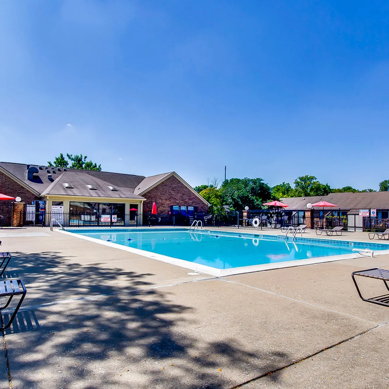 Willow Glen Apartments