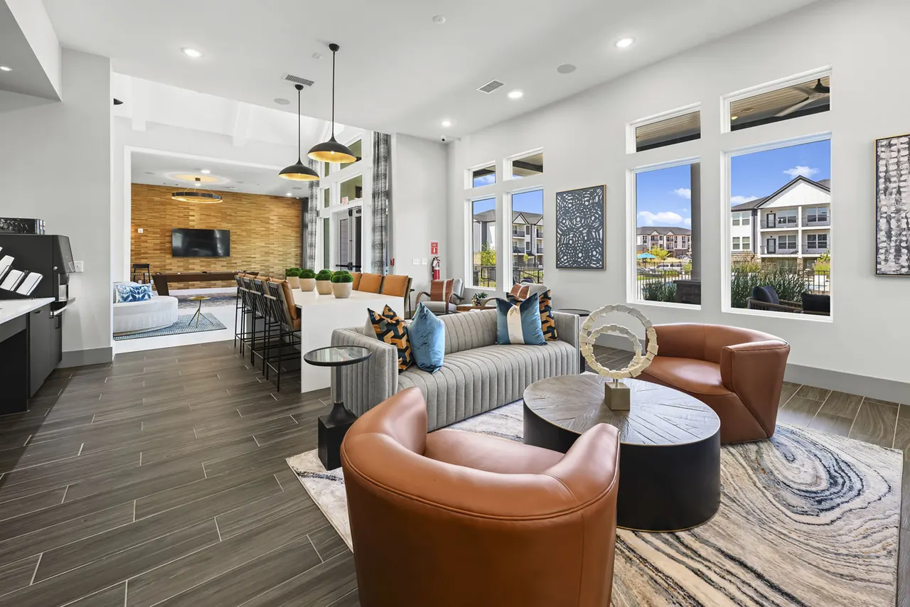 Easton at Mountain Island Apartments