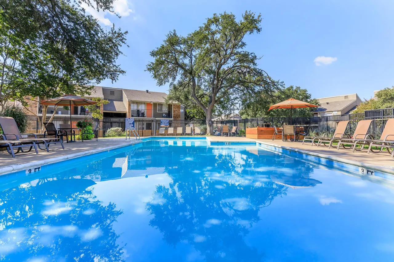 Bedford Creek Apartments