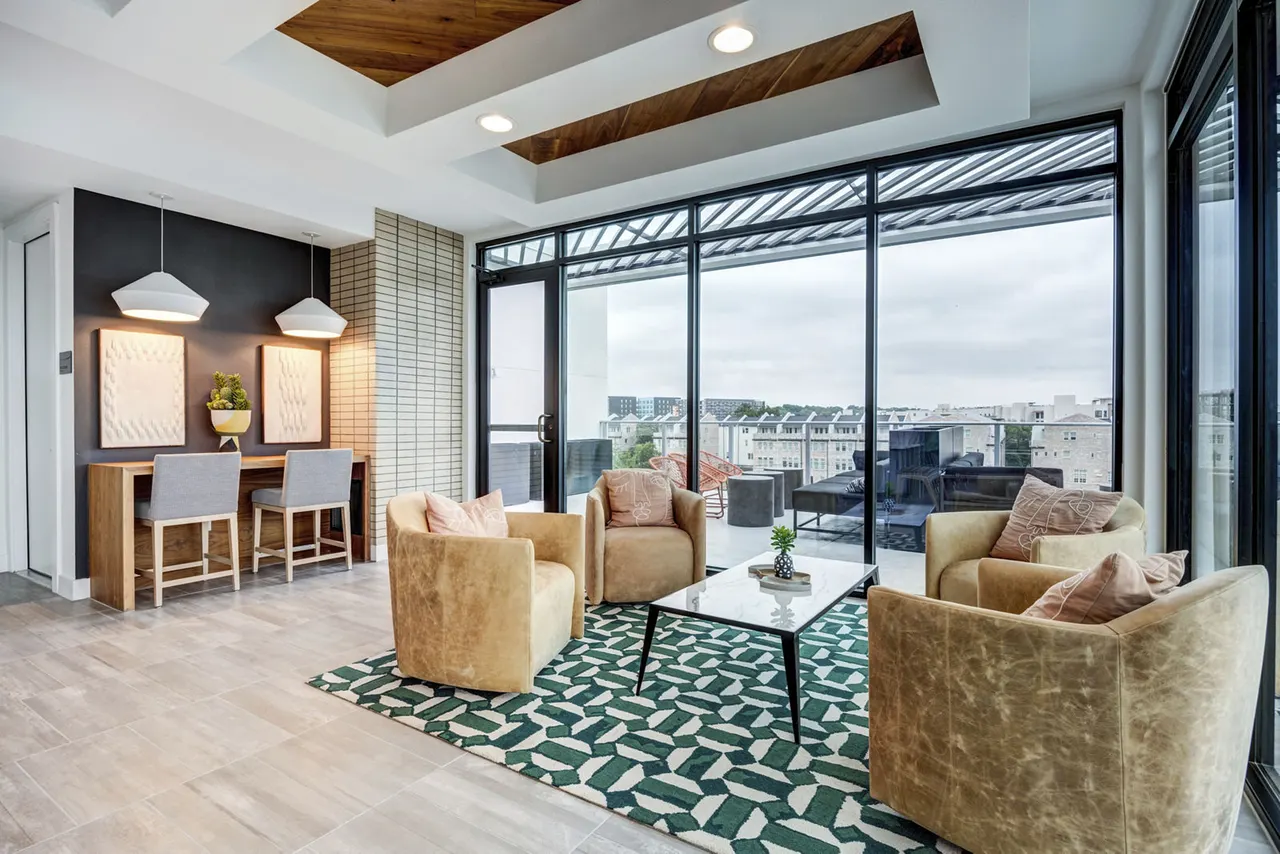 Lakeshore Pearl