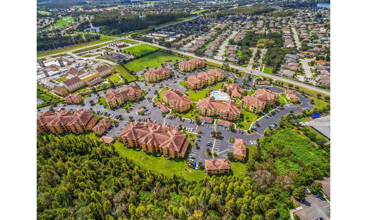 Trinity Club Apartments