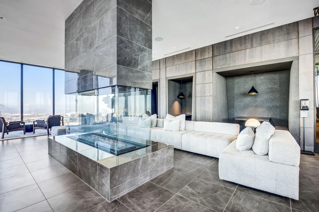 Atlas Apartments
