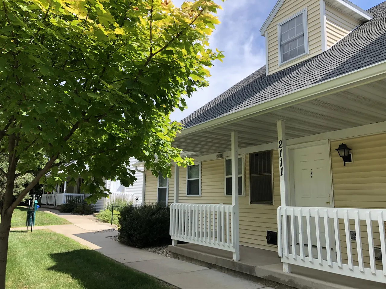 Muirfield Apartments