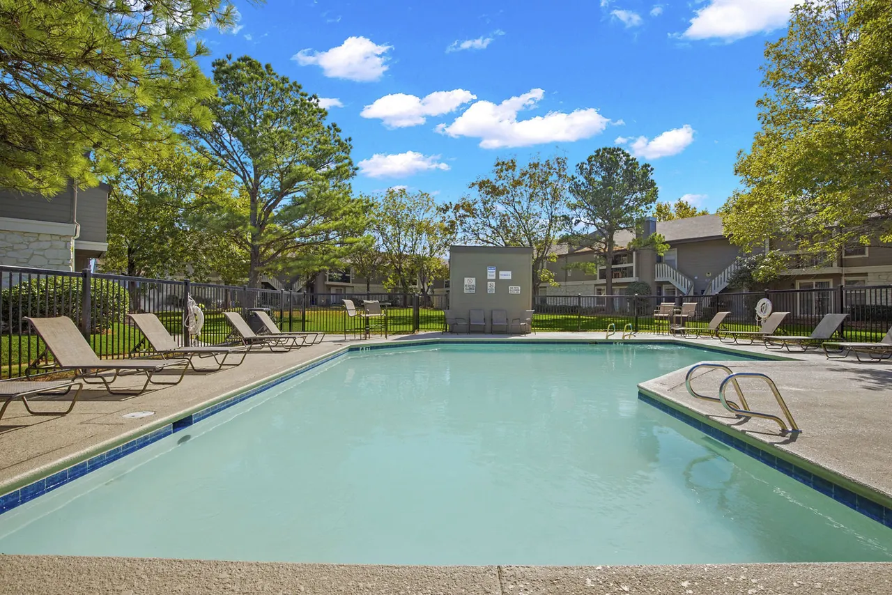 Eagle Point Apartments