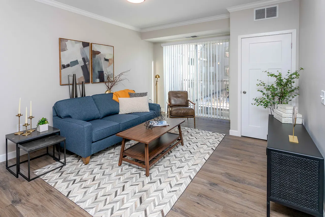Eagan Heights Apartments