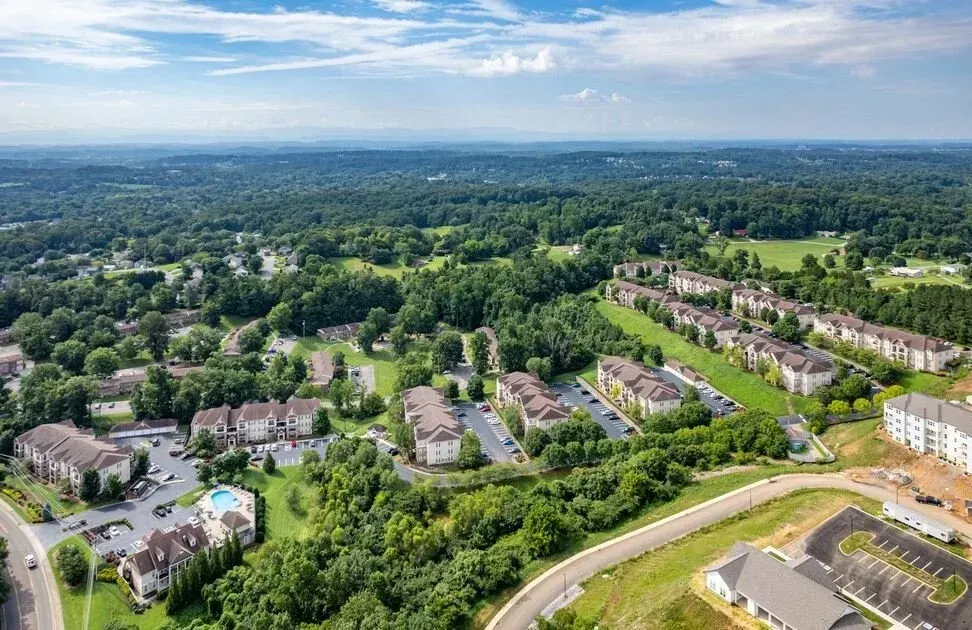 Legacy Pointe Apartments
