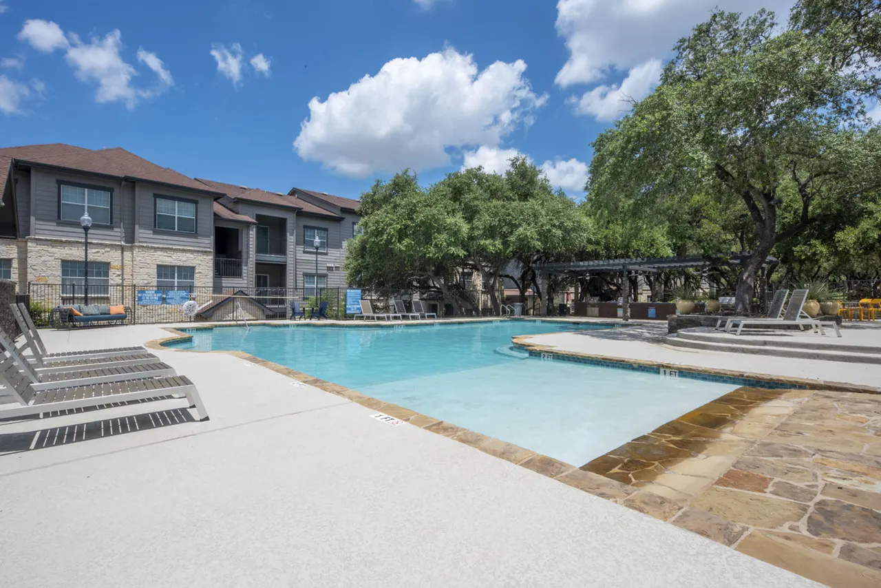 Laurel Canyon Apartments