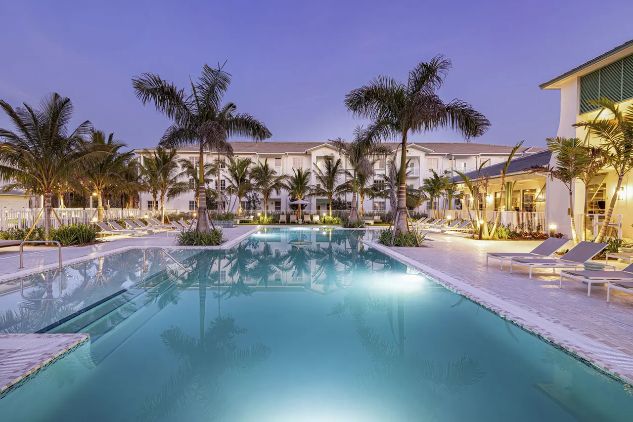 Marlowe Naples