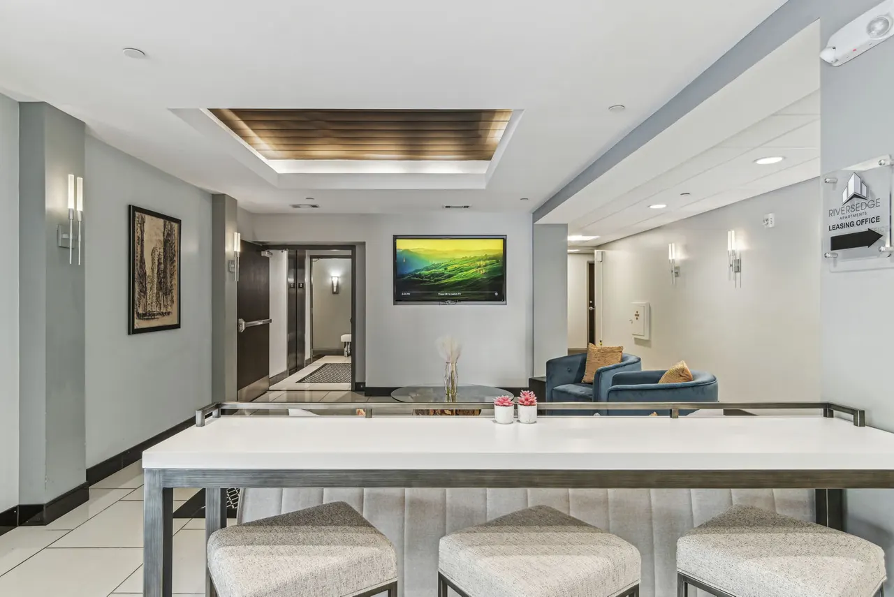 Rivers Edge Apartments