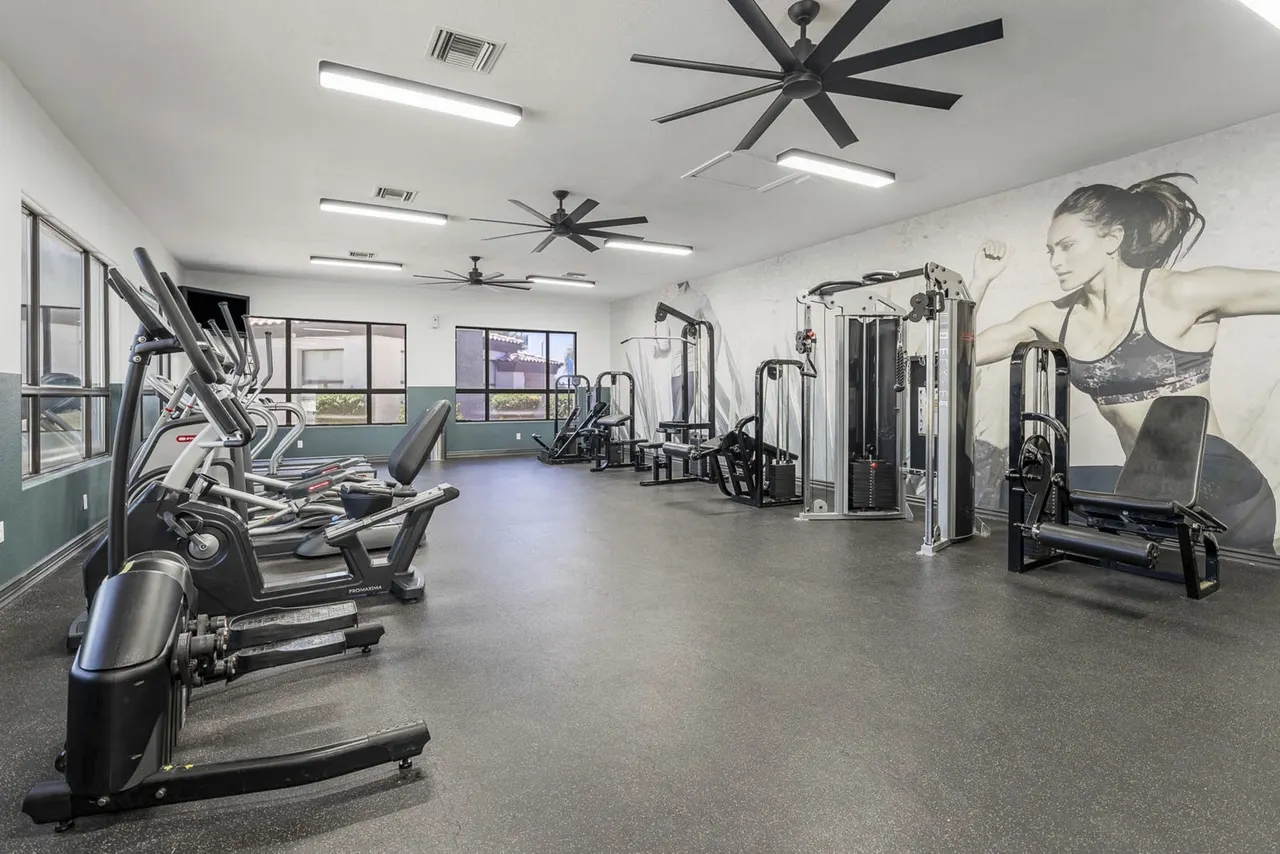 Palm Court Apartments