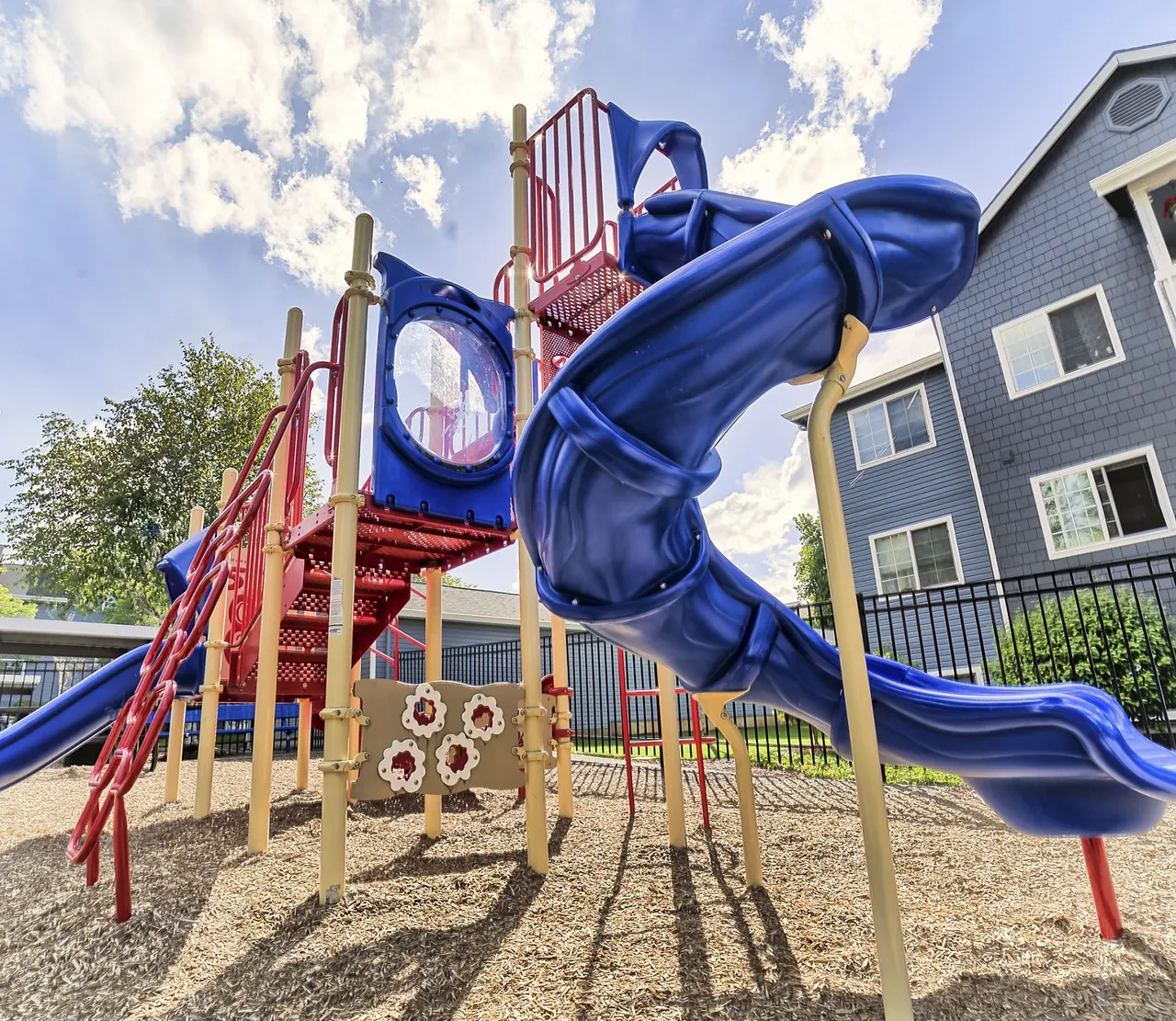 Heatherwood Apartments