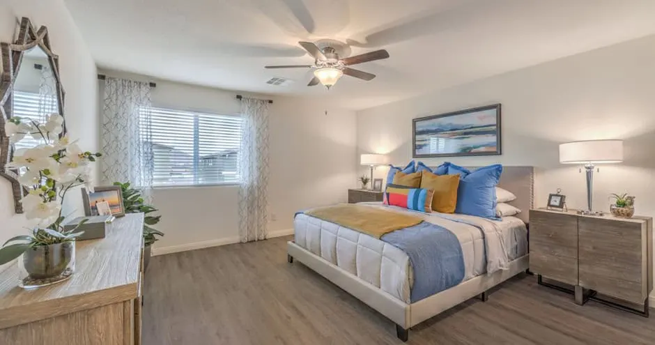 Shadow Bay - Luxury Homes for Lease