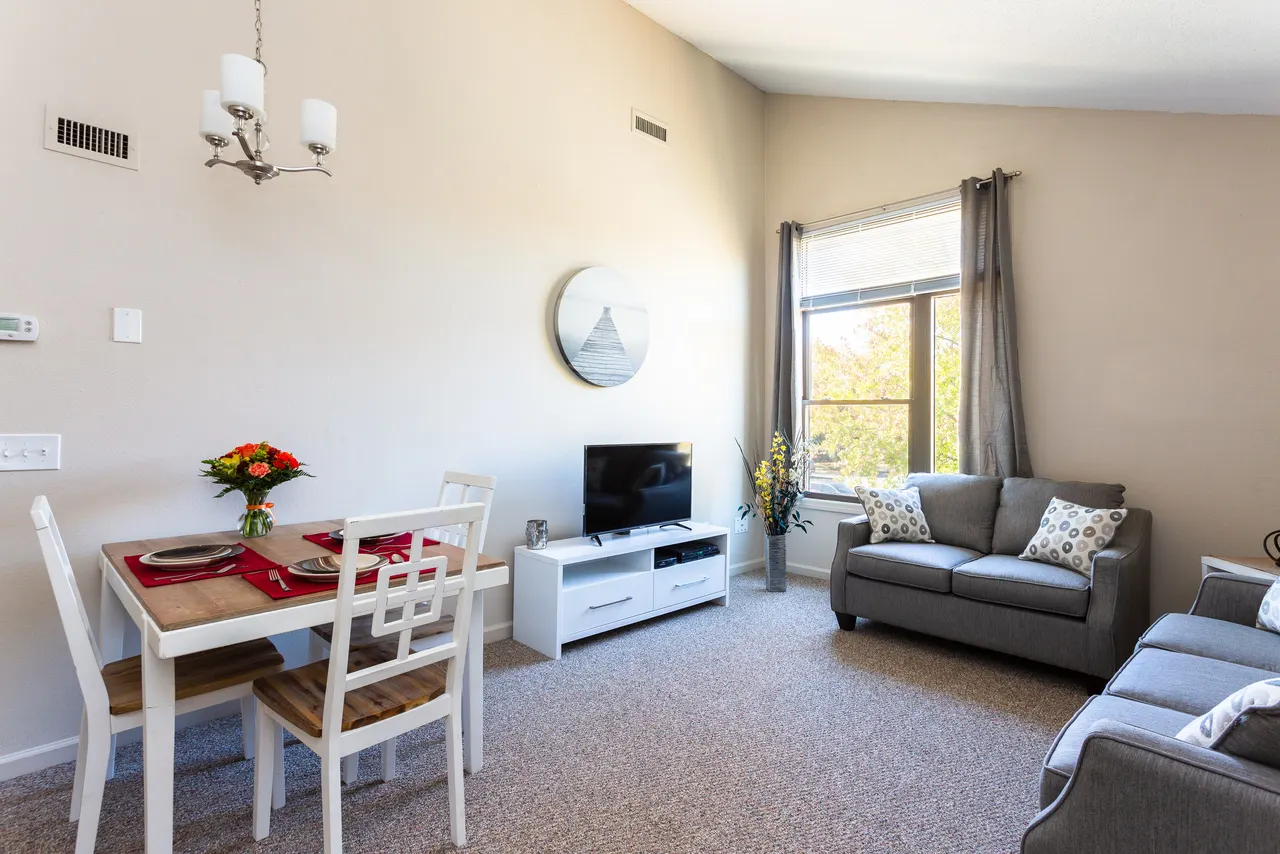 Celeron Square Apartments