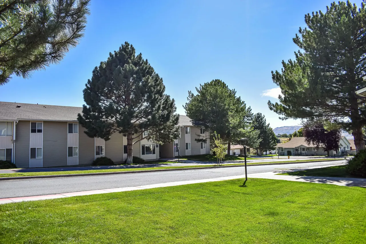 Kirkwood Meadows Apartments