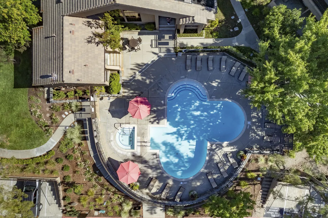 Canyon Woods Apartments