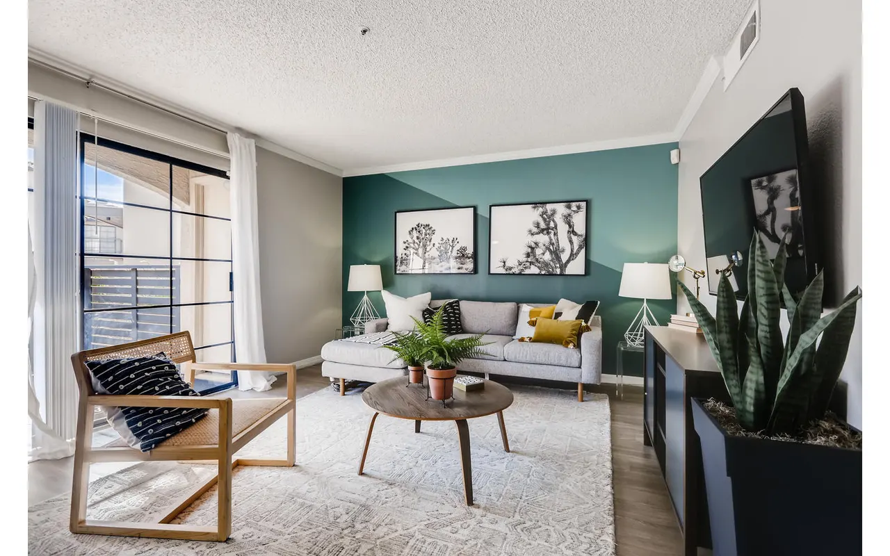 Chazal Scottsdale Apartments