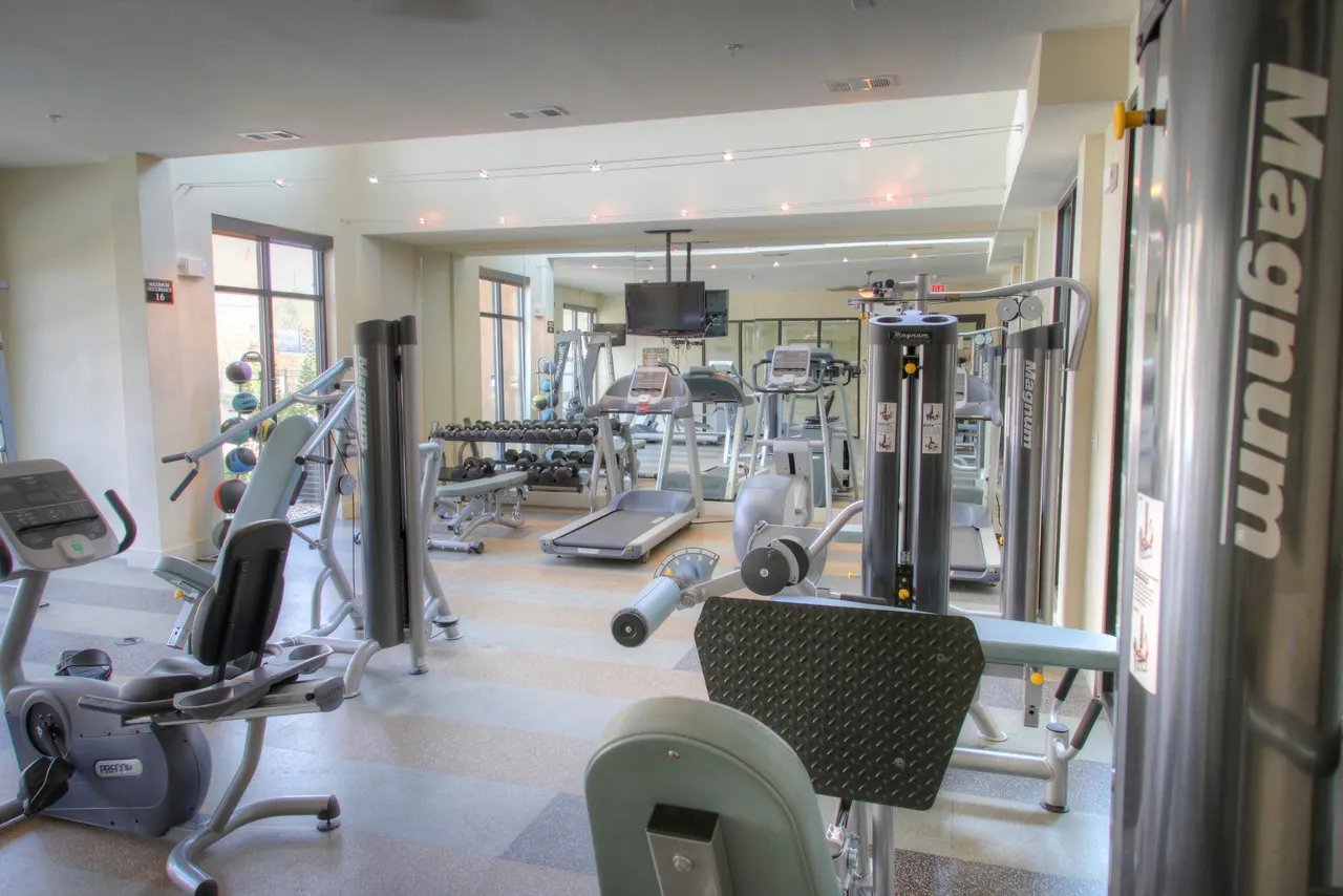 Avana on the Platte Apartments