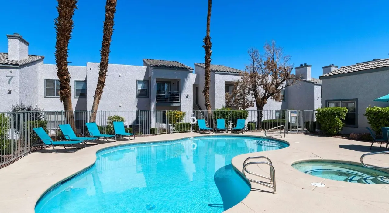 Promontory Point Apartments