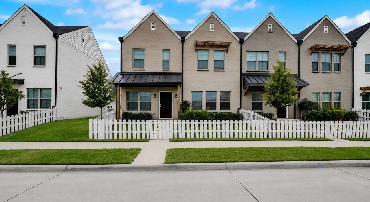 The Townhomes at Bluebonnet Trails