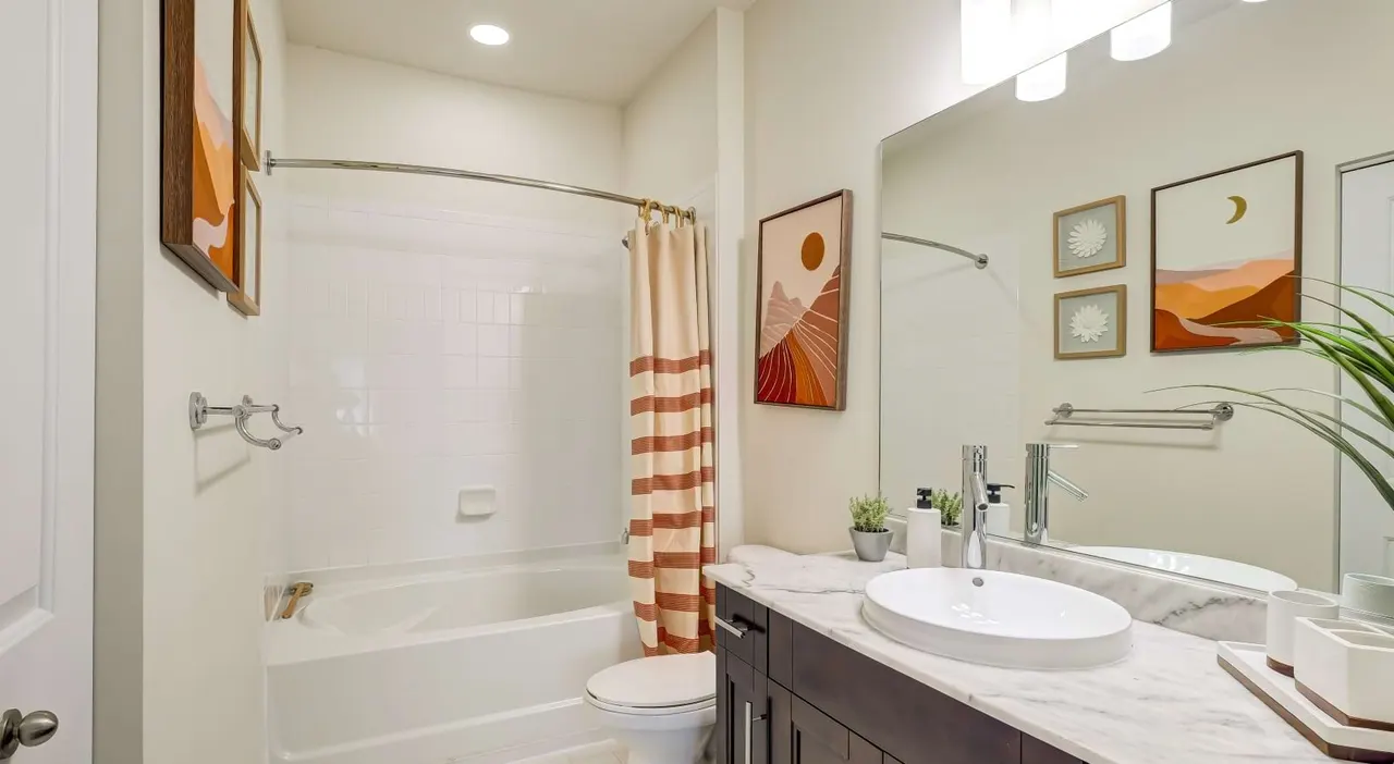 The Grand At Cypress Cove Apartments
