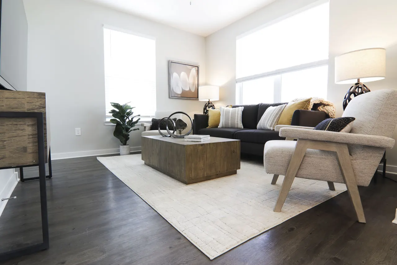 The Ravelle at Ridgeview Apartments