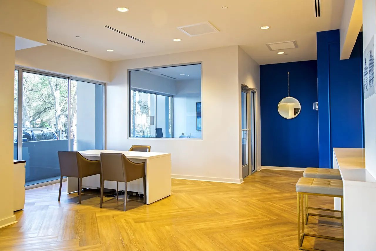 The Cabochon at River Oaks Apartments