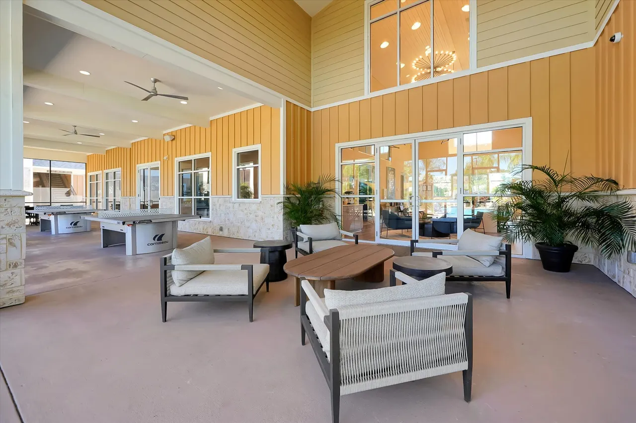 Eagle Landing Apartments