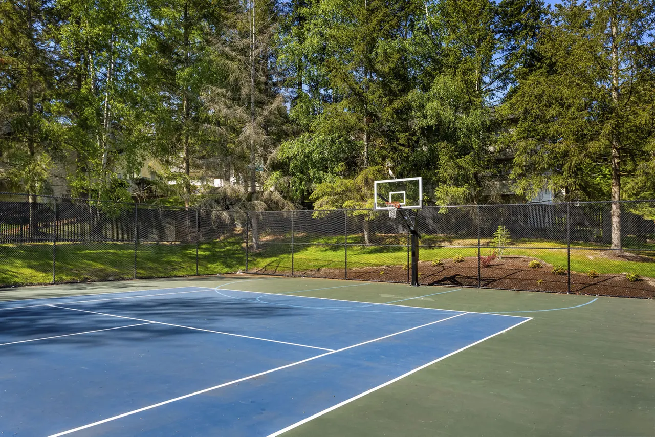Wasatch Hills Apartments