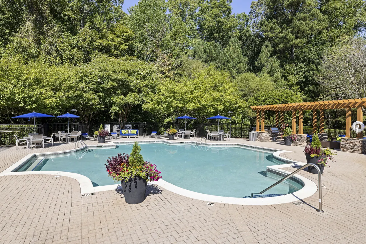 Encore at the Park Apartments