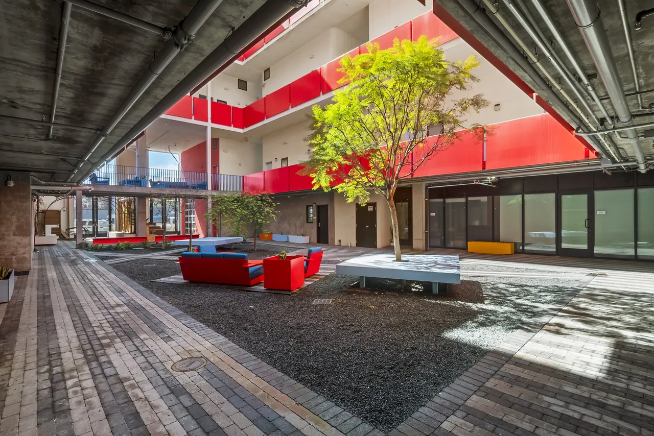 Los Patios Apartments
