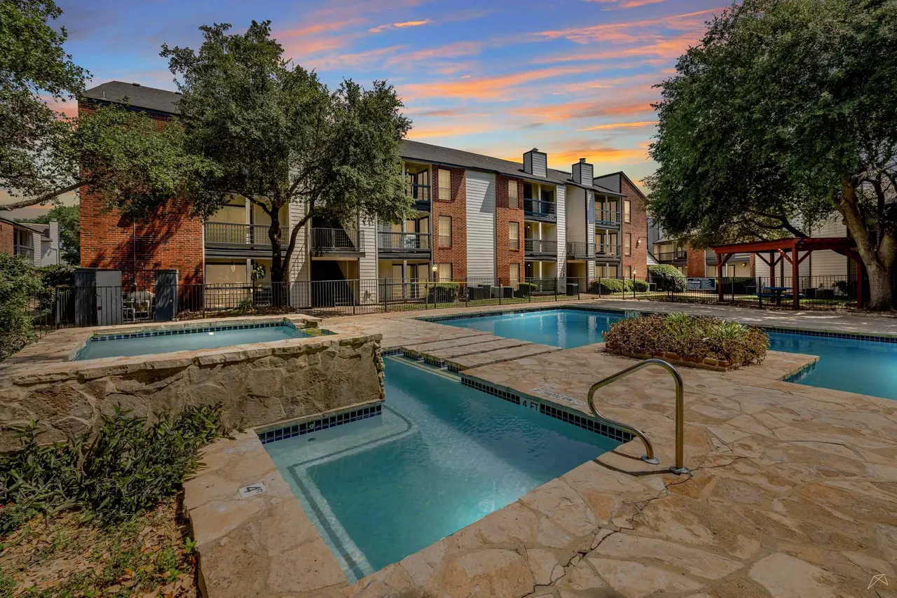 Heights on Perrin Apartments