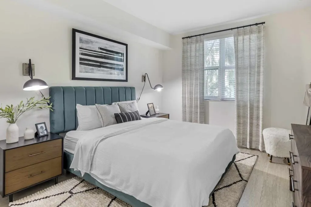 Bell Sunrise Apartments