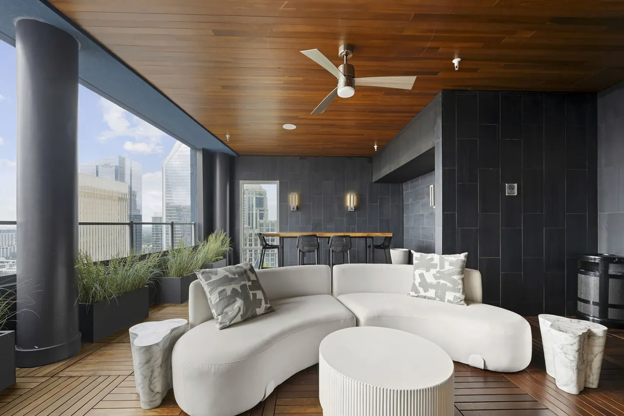 Ascent Uptown Apartments and Penthouses