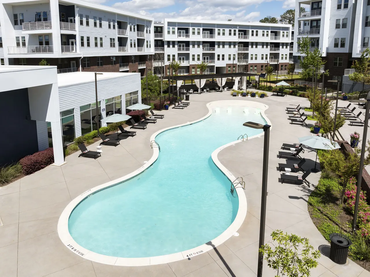 550 Northridge